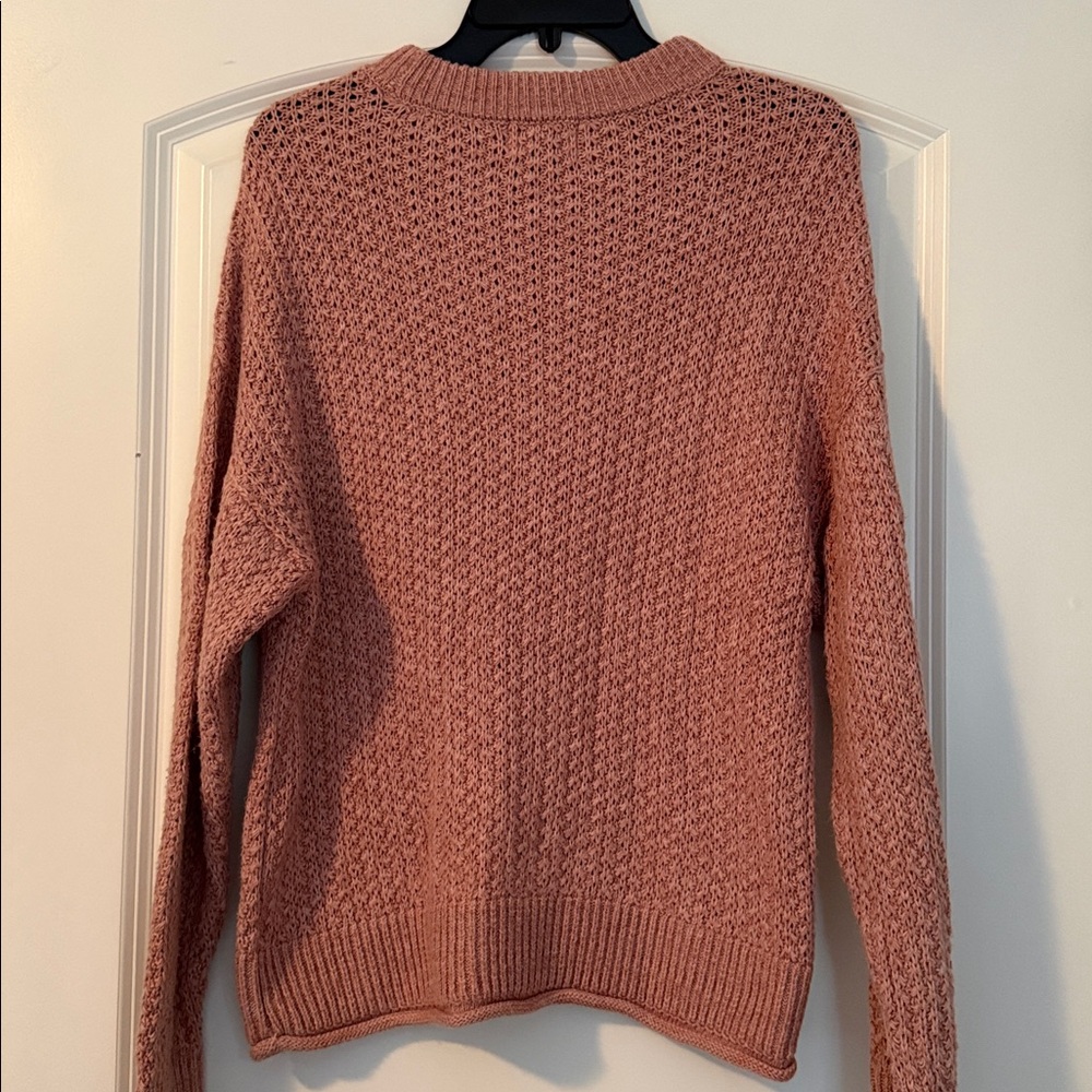 Universal Thread sweater - Picture 3 of 3